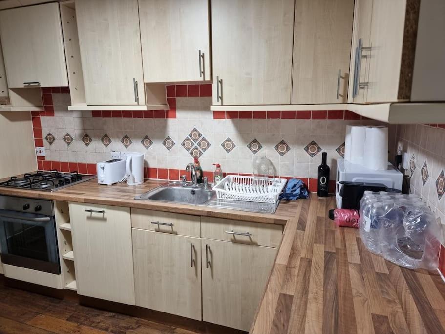 1 Bedroom Flat In Zone 1 Appartamento Londra